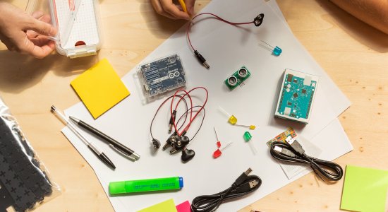 Didattica a distanza e formazione a casa con Arduino: una soluzione per certificare le competenze