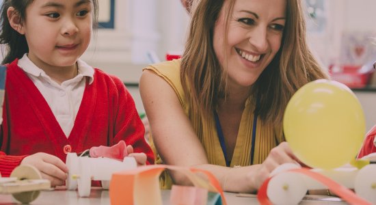 Inventare materiali didattici per scuola d’infanzia e primaria al tempo della didattica a distanza