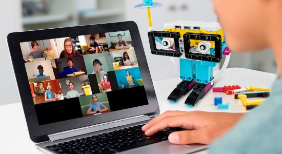 Apprendimento ibrido con LEGO Education: un ciclo di webinar gratuiti