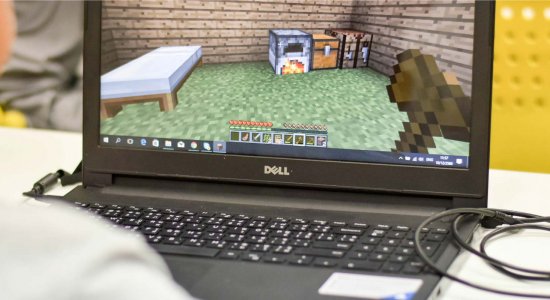 Insegnare con gli eSports: proposte didattiche con il gaming e computer performanti Dell