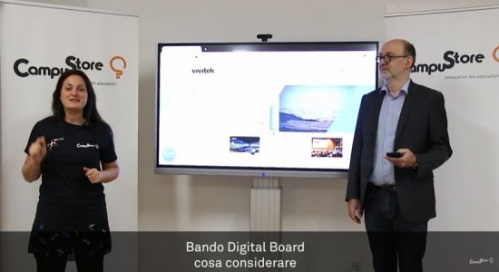 Digital Board: Monitor Interattivo Vivitek per la Scuola