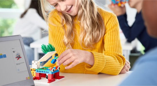 Webinar tra STEM e storytelling: lezioni con i superpoteri, grazie a LEGO Education SPIKE Essential